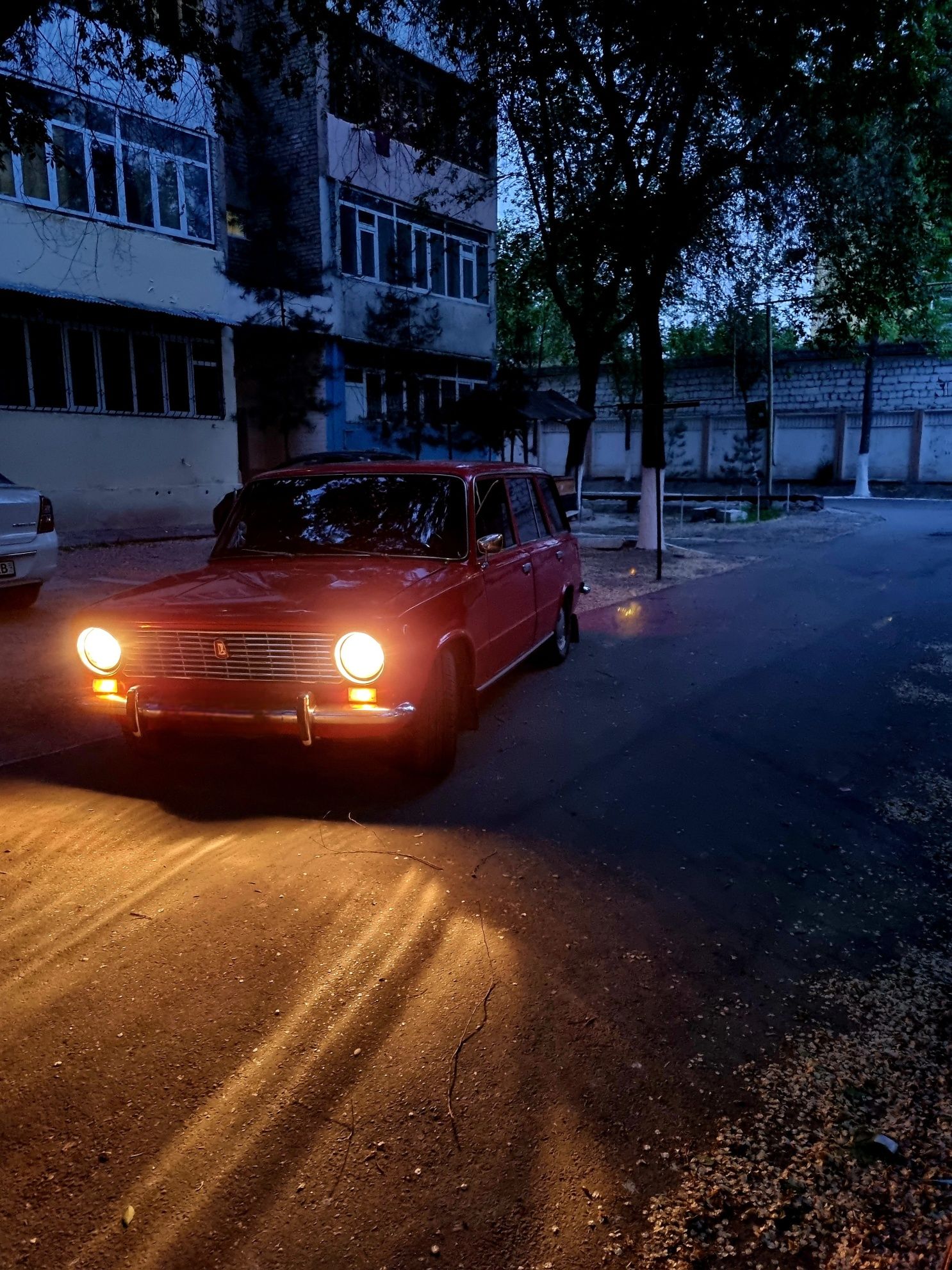 Продаётся Vaz 2102