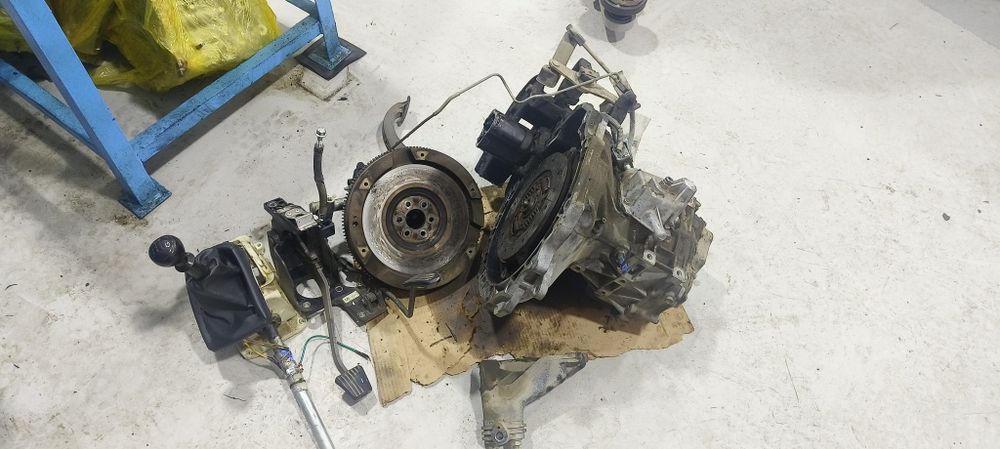 Lasetti 1.8 ga mexanika karobka zbore
