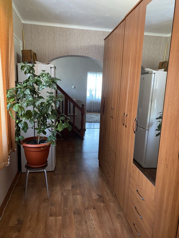 Продается дом в Зачаганске 240 кв. м.