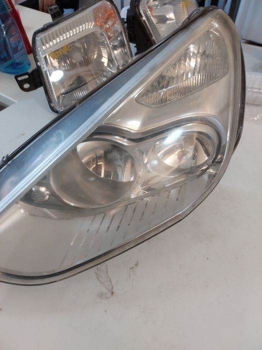 Far stanga Ford S MAX european HELLA