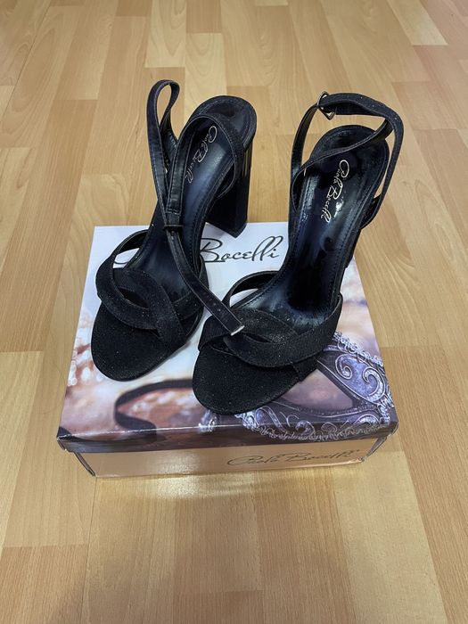 Черни обувки Paolo botticelli