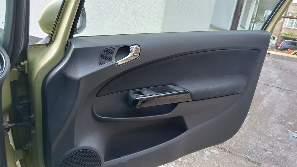 Опел Корса 1.7 дизел