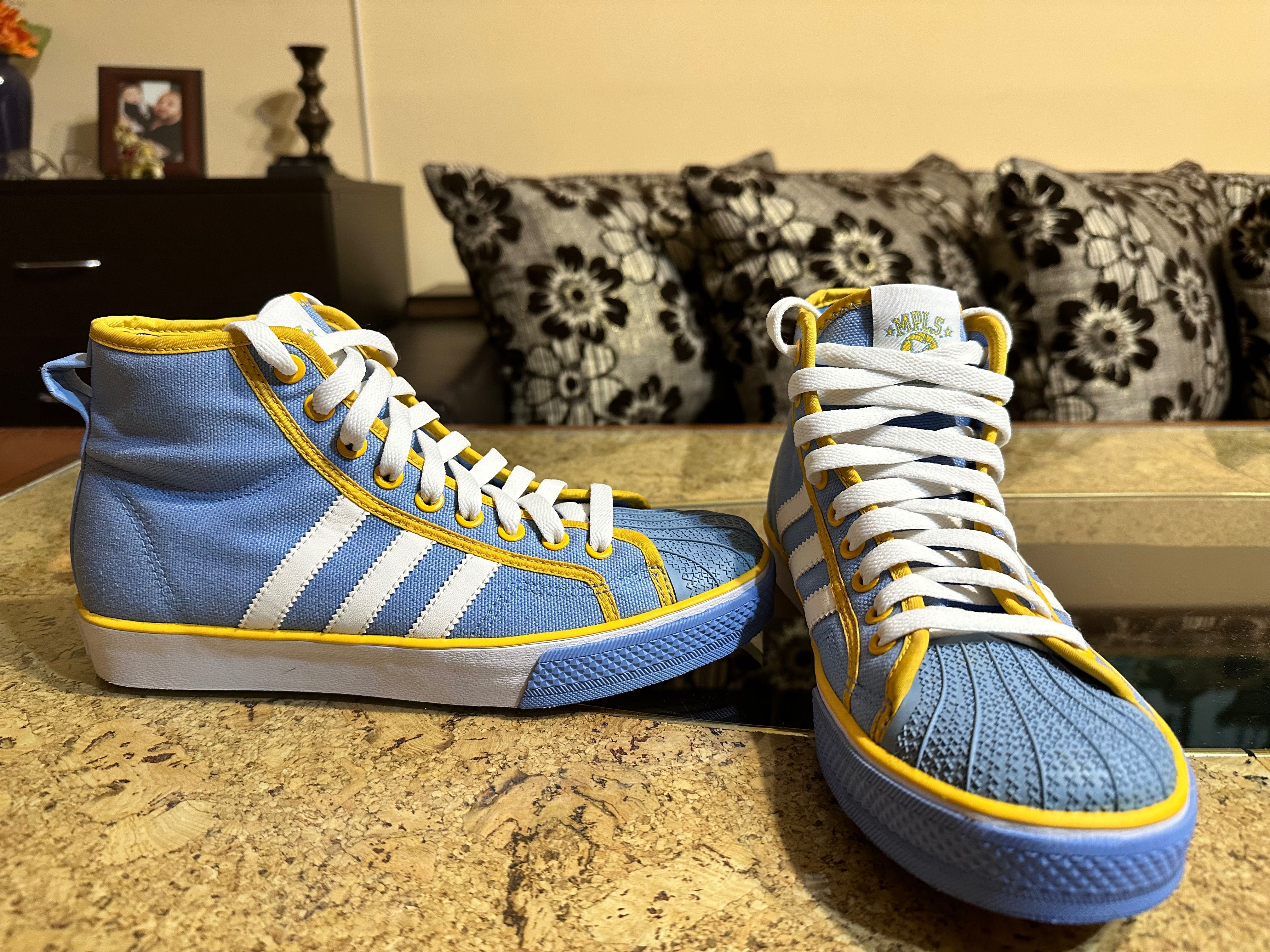 Adidas NIZZA номер-40                      Почти чисто нови