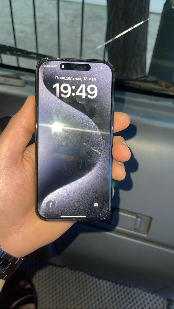 iphone 15 pro 128гиг брал месяц назад