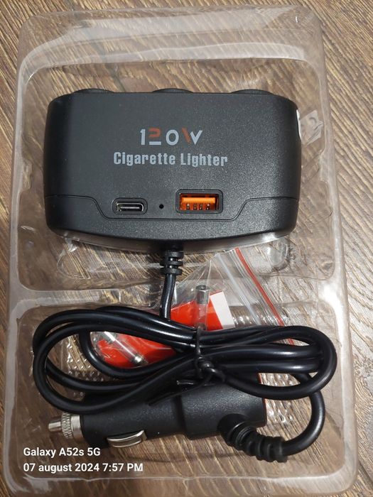 Adaptor priza bricheta auto