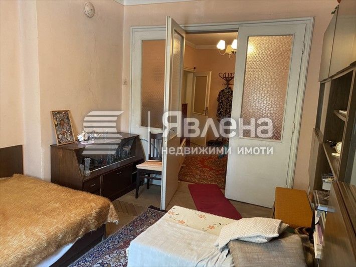 Продава се Тристаен апартамент в Бургас, Възраждане - 97 кв.м за 1702 €/кв.м - Снимка #4