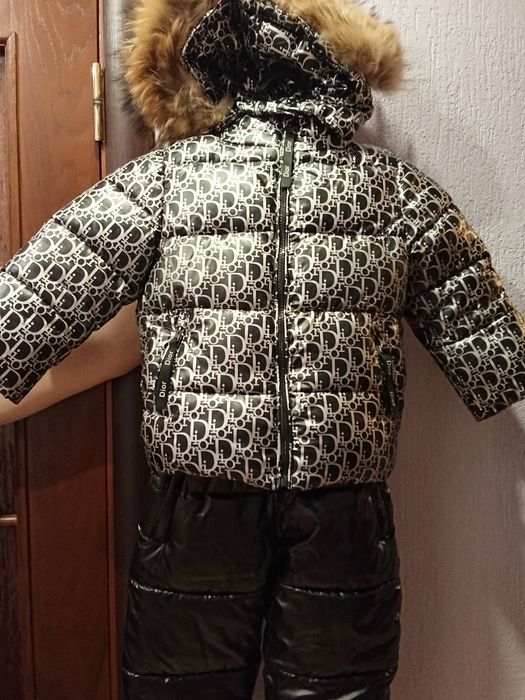 Продам зимний комбинезон