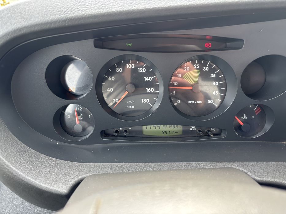 Autoplatforma Iveco Daily 2.8 6 trepte axa dubla