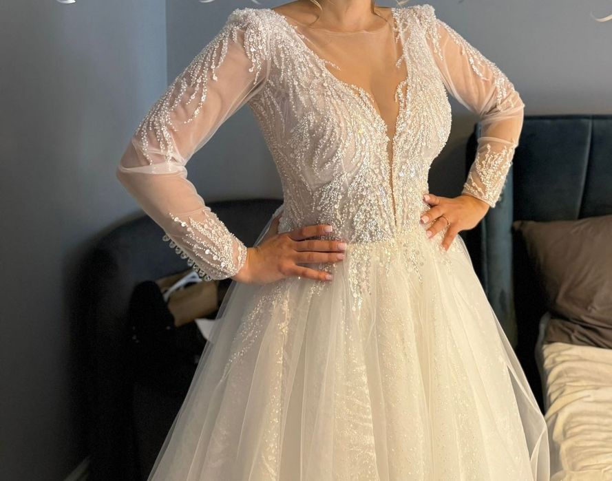 Rochie de mireasa superba