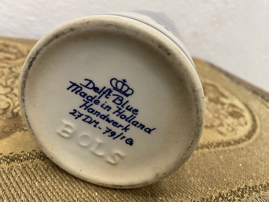 Холандска бутилка от порцелан на делфт