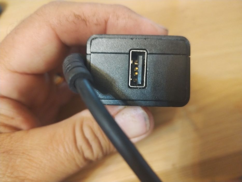 Incarcator alimentator Sony 40w 10,5A 3,8A