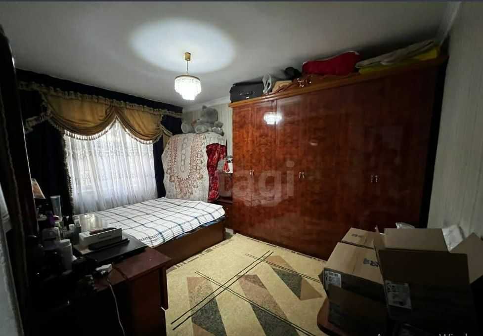 Срочно продам 3/1/4. Кирпич. Парк Фуркат,Магнит.Мирабадский район.