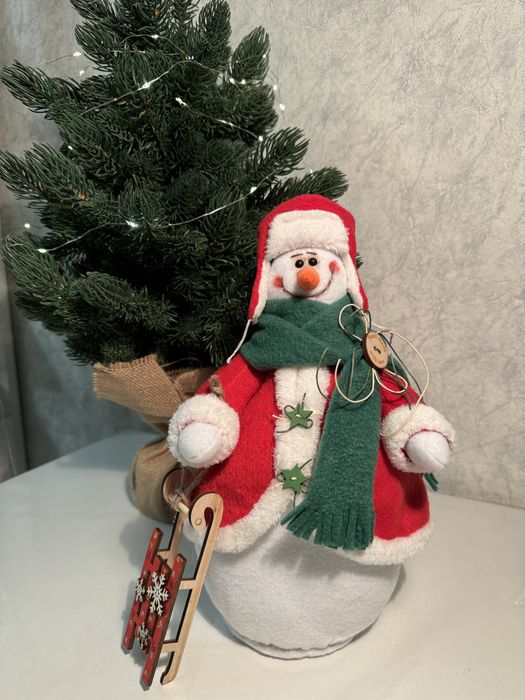 Продам снеговика