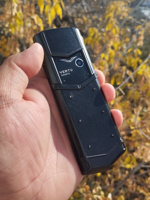 Vertu signature черный цвет