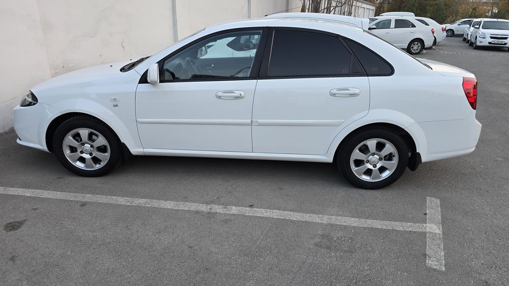 Gentra 2020 mexanika  kraskasi top  toza