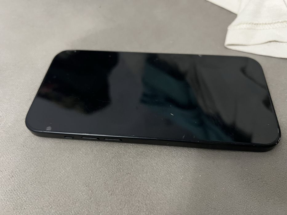 Vand / Schimb iphone 15 plus SPART
