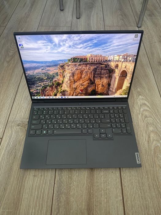 Lenovo legion 5 pro (ryzen 7 + 3060)
