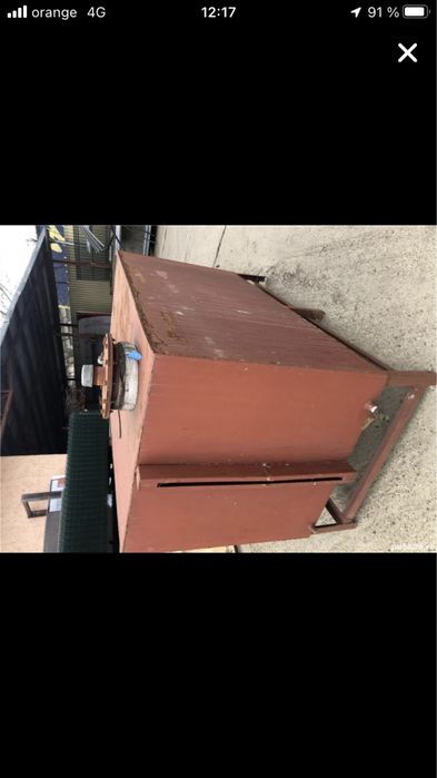 Bazin 2 to nefolosit , unul de 3 to folosit si bazin malaxor