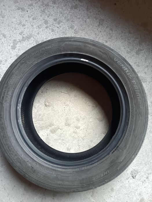 Vând 2 cauciucuri de vara Hankook 205 55 R16