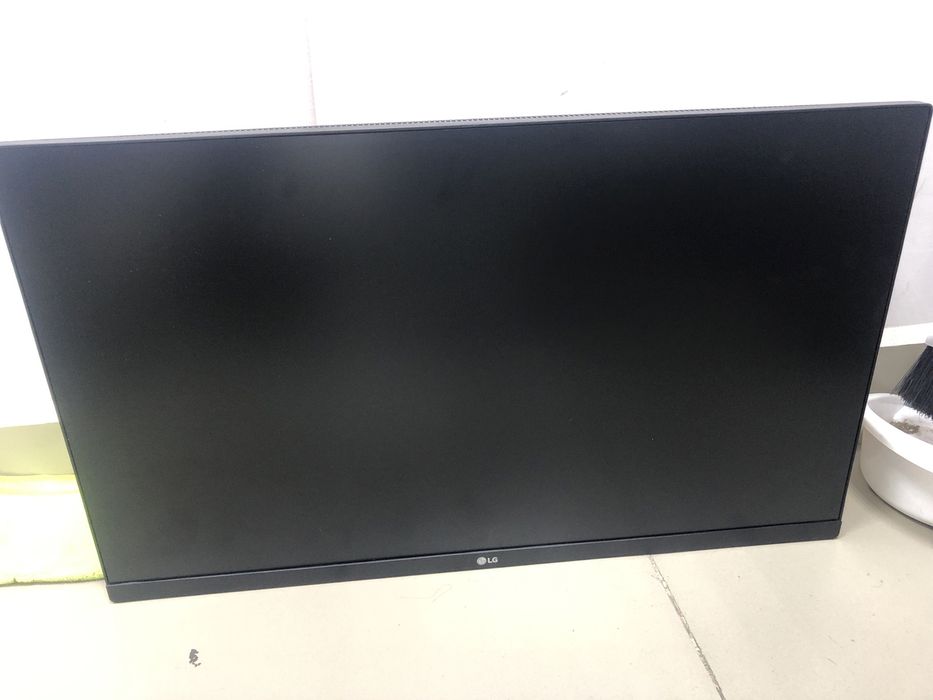 Монитор LG 27QN880 ТМ79
