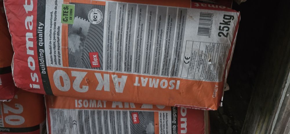 Adezivi-Nisip rosturi