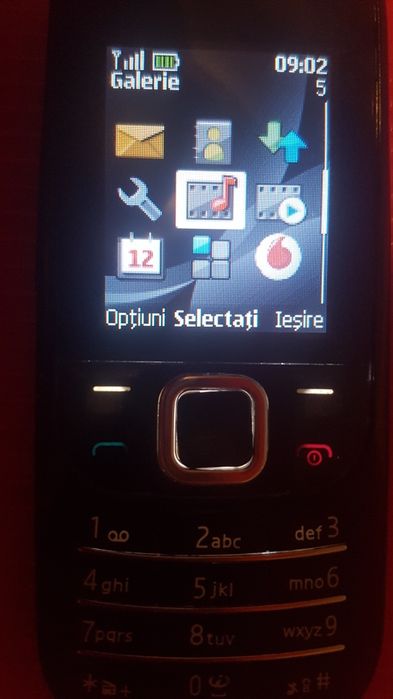 Nokia 1200, Nokia 1208, Nokia 2330 Vodafone