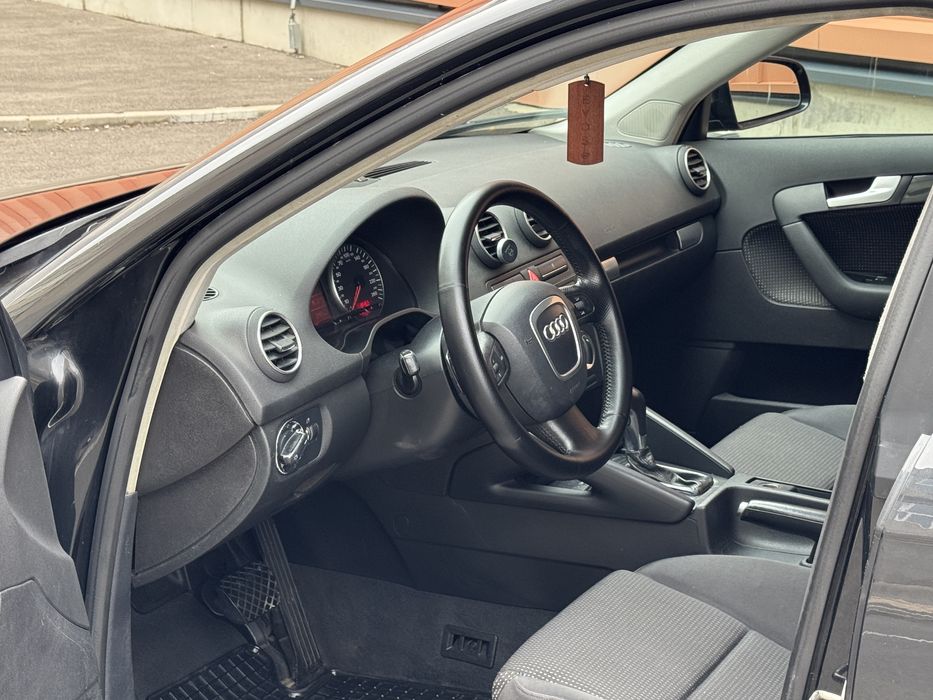 Audi A3  An 2006. Motor 2.0 TDI  , comenzi volan, Xenon.   Automat