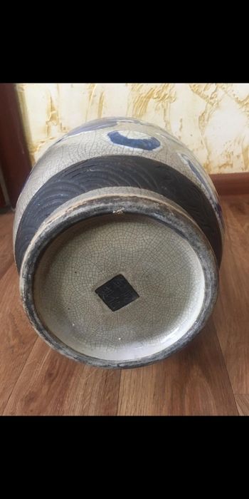 Продам вазы Китай.