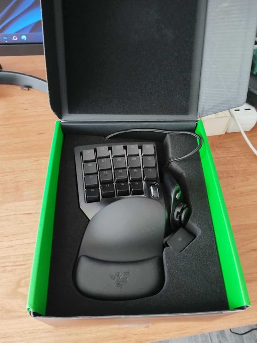 Tastatura gaming Razer Tartarus V2 Noua