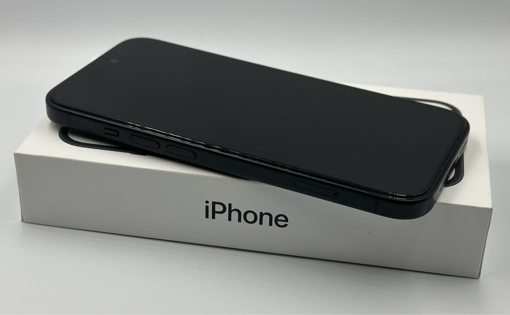 Amanet F28: Iphone 15 128 GB