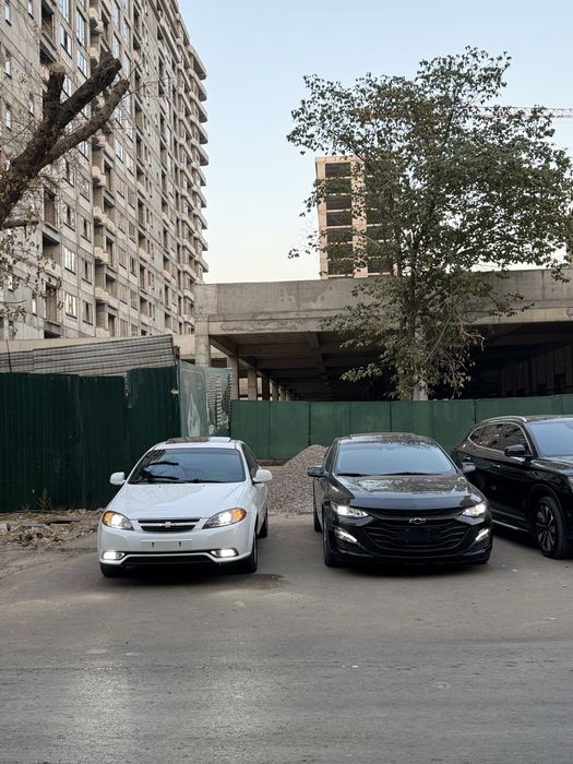 Malibu Xl full yili 23 20 ming yurgan kraskasi toza xolati ideal