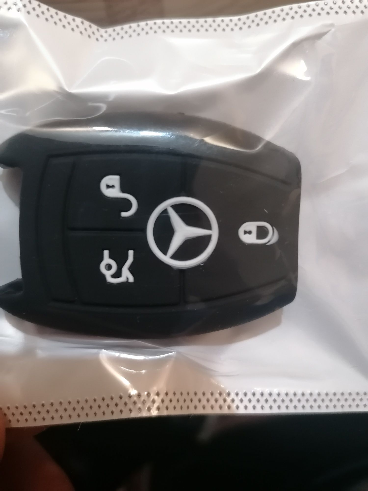 Ключодържатели и силиконови кейсове за bmw WV Mercedes Audi
