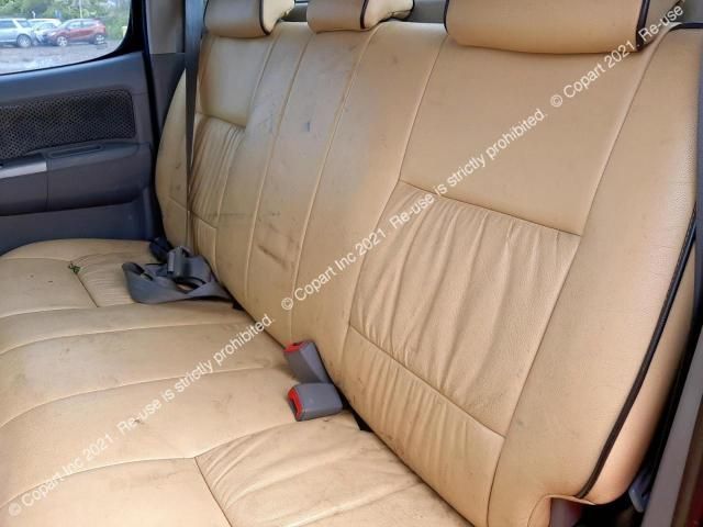 Dezmembrez Toyota Hilux 7 [2005 - 2008] Pickup 4-usi 3.0 TD MT (163 hp)