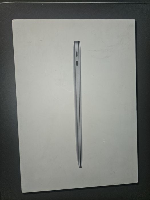 Коробка макбук air m1