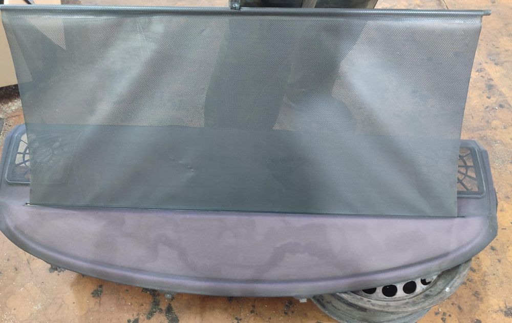 Шторка БМВ Е36 с полкой