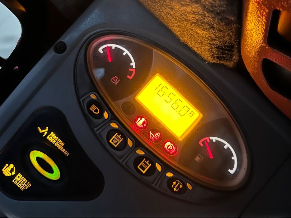 Miniexcavator/miniincarcator bobcat/motor kubota/an2016