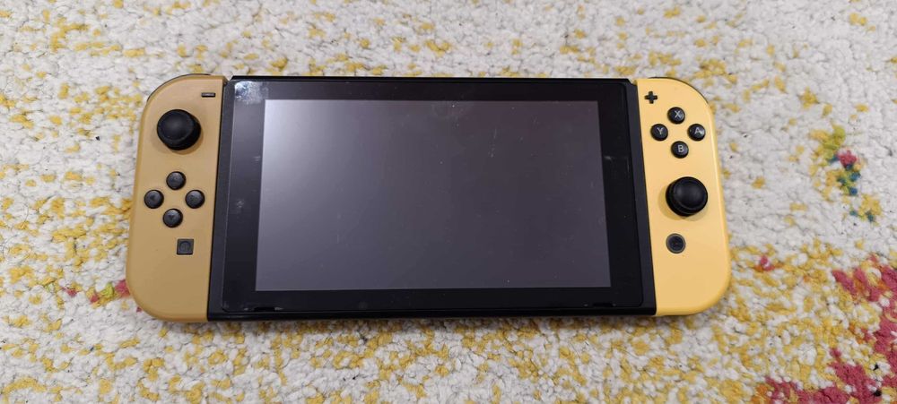 Nintendo Switch, Pokemon Let's Go edition + accesorii