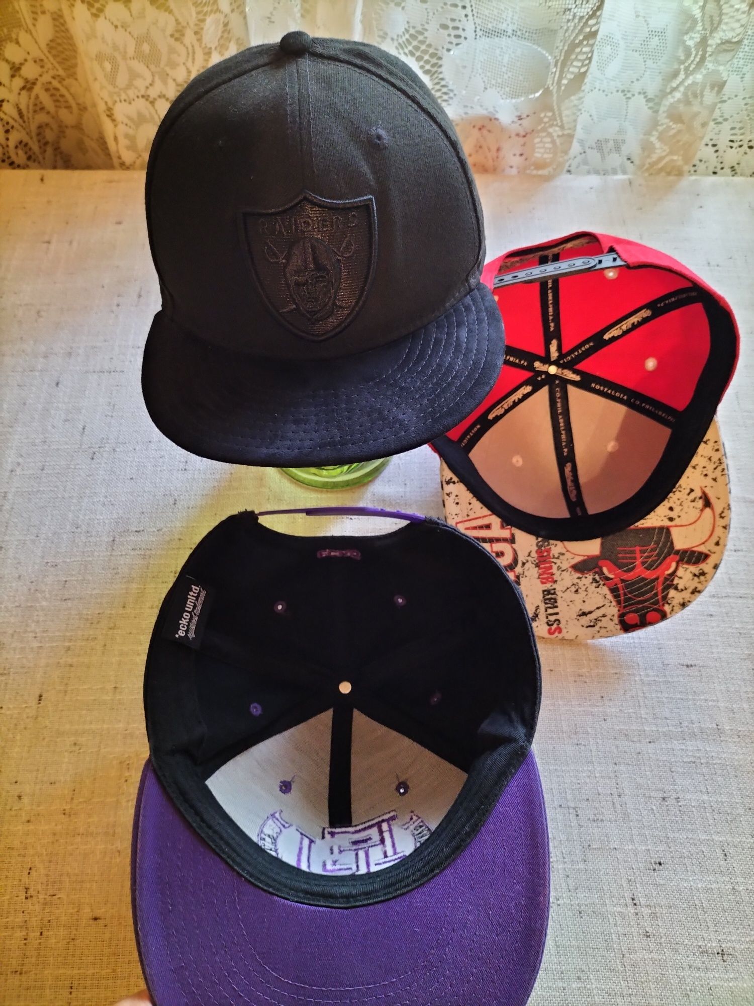 Sepci & fullcap Ecko, Chicago Bulls, Raiders ( hip hop new era Nba)