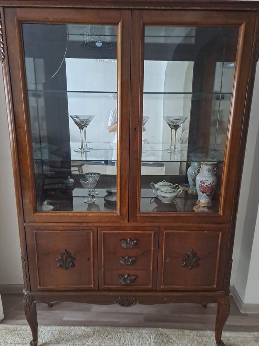 Мебель из чистого дерева