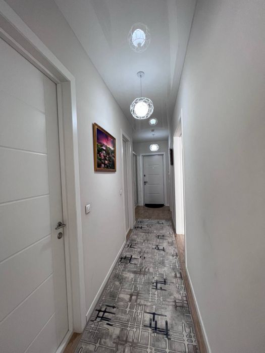 Продается своя 2-ух комнтаная квартире в новостройке OLMAZAR CITY