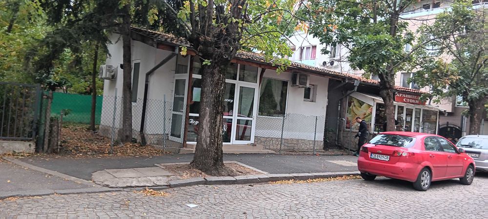 МАГАЗИН  -36 кв.м.  със собствен  двор 100 кв.м.София, Павлово