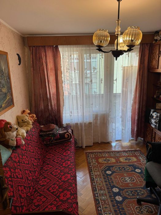 Apartament 3 camere, zona Spital de Recuperare