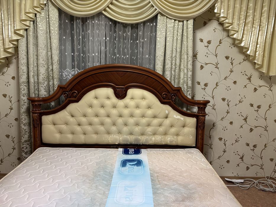 Кровать добротная, самовывоз