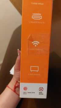 Цифравой телевизионный Приёмник Xiaomi Mi box