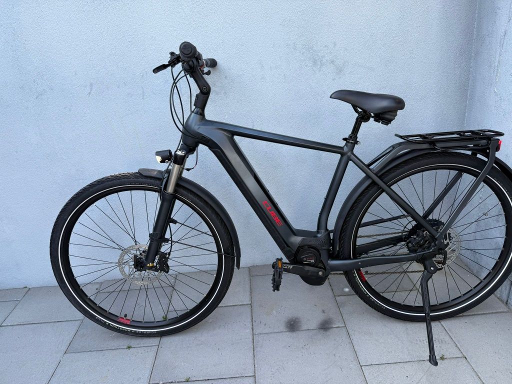 Bicicleta electrica Cube Kathmandu