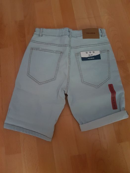 Blugi scurti Pull Bear