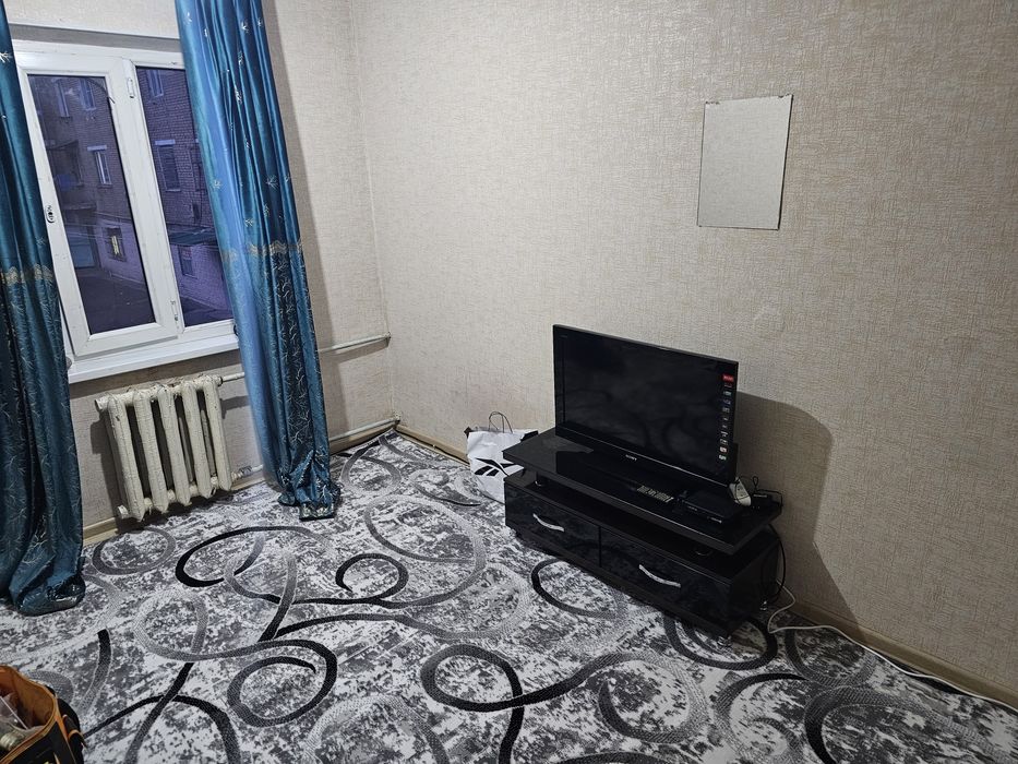 Аренда квартира 1. комнатная общежития мирзо улугбек район