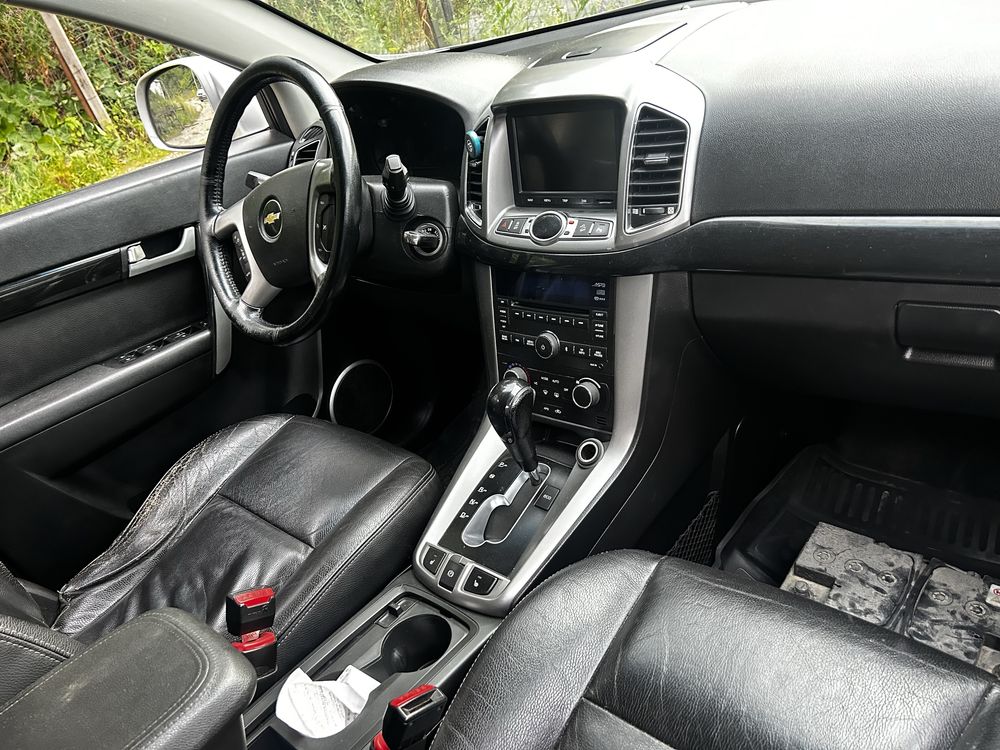 Chevrolet captiva 2014 2.2 184 cp bara capota far cutie motor