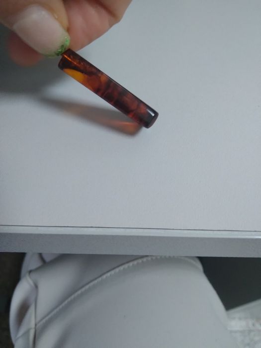 Pandant chihlimbar (posibil imitatie)