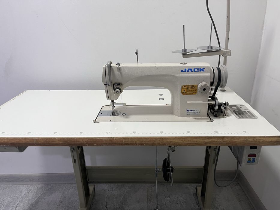 Продам промышленную машинку